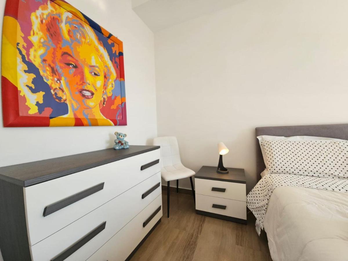 La Finestra Sul Porto Apartman Genova Kültér fotó